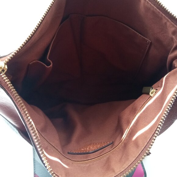 Fossil crossbody and wallet - Picture 4 of 10